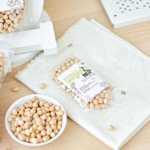 Garbanzo Nuts / Chick Peas (Kacang Arab) 100 Gr