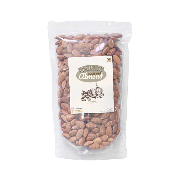 7e0fd441_90adfb91be12464aaeef71d6d6e8e023 Garlic Roasted Almond ( Almond Panggang Bawang Putih ) 250 Gr kacang - Image 2