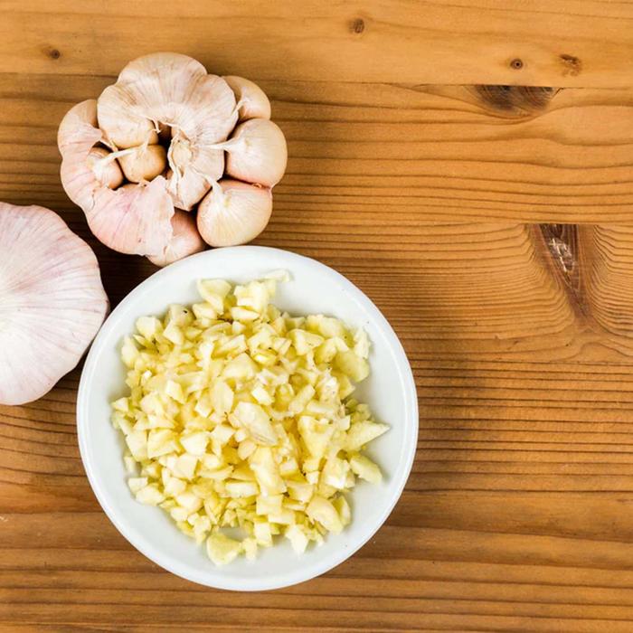 86137e0f_81ced0d3-56d4-4f82-bc13-0490826f80dc Bawang Putih Cincang / Minced Garlic with Vegetable Oil 150 Gr - Vegetable Oil
