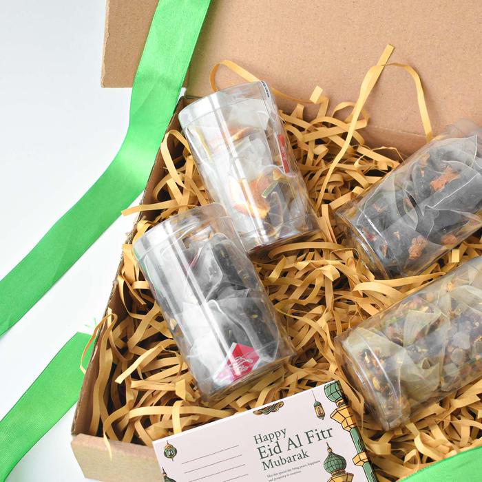 efa04704_73ce8757e0184ac4bb0229a653845676 Amazing Hampers ( Parcel Lebaran ) snack - Image 3